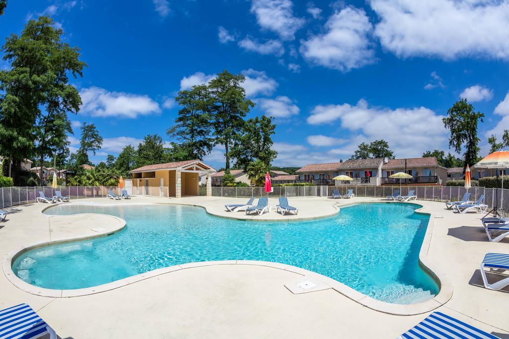 Vacanceole - Le Domaine Du Golf D'Albret Barbaste Exterior foto